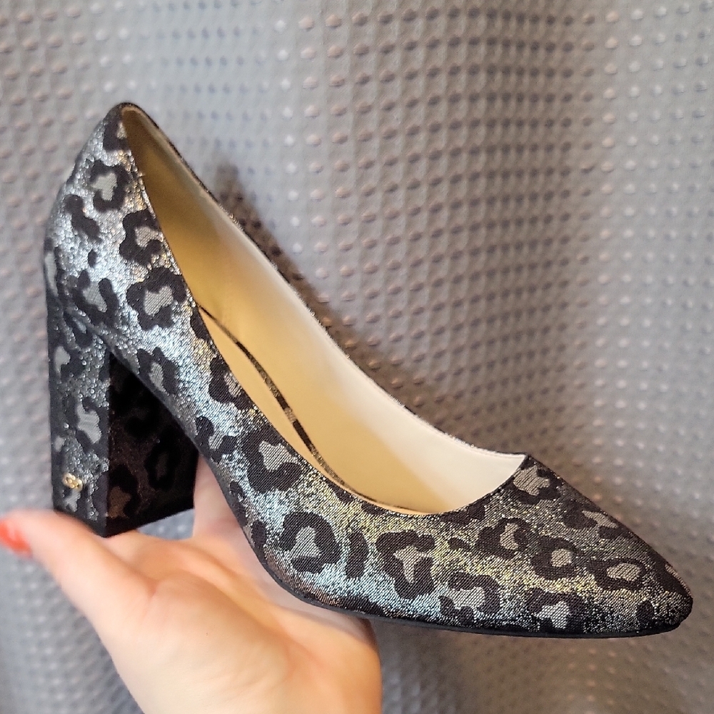 Cole Haan Metallic Leopard Almond Toe Heels Size 8.5